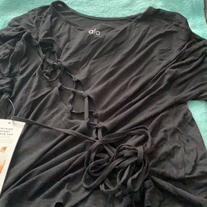 Nwt Alo short sleeve top with lace up back.